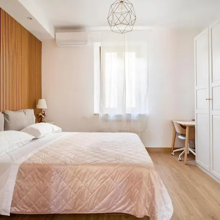 San Matteo Apartment *